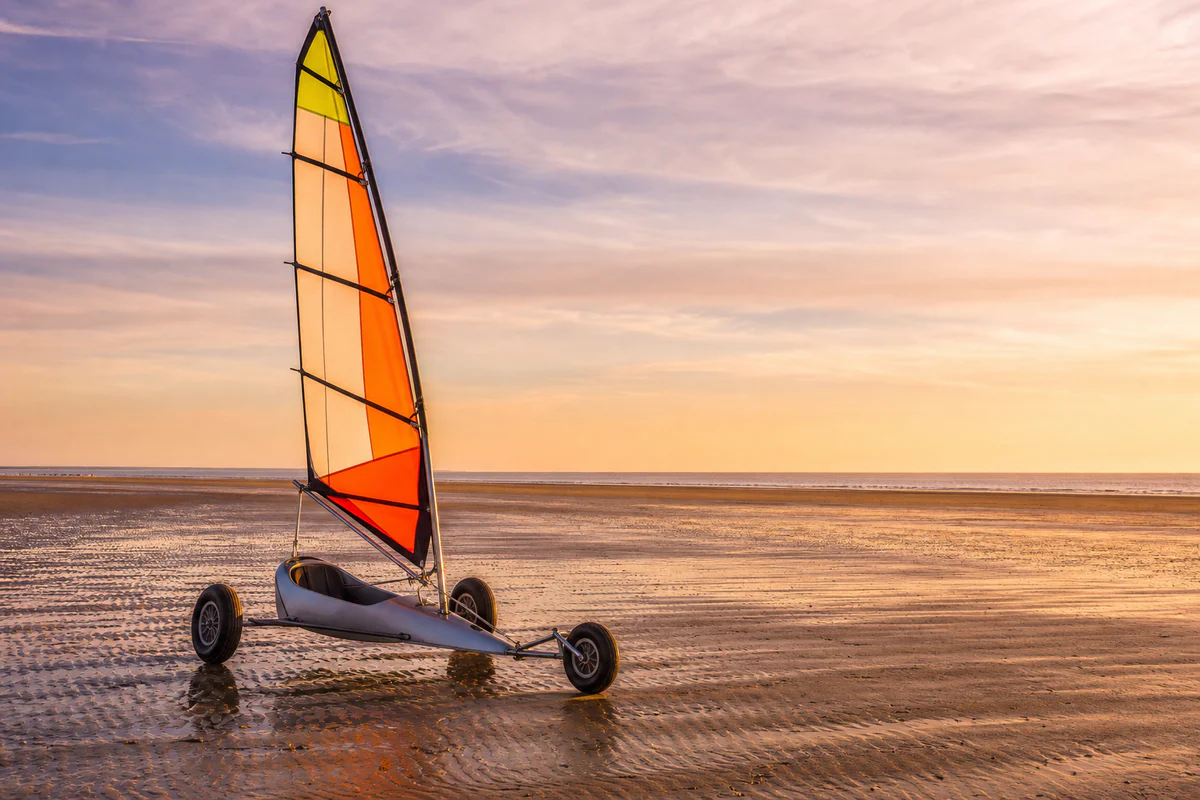 Char à voile Lacanau est-il vraiment accessible au public en 2026 ?